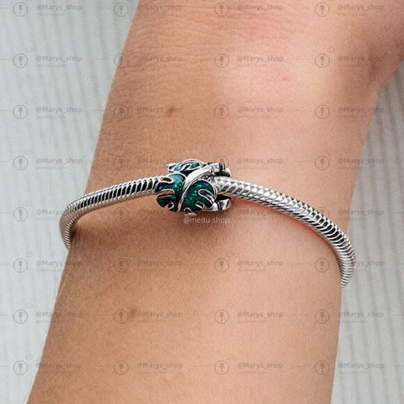 Pandora Green Monstera Leaves Charm|Pendant - Picture 2 of 2